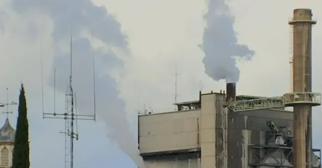 At least 1 dead in chemical blast in Washington state, authorities say