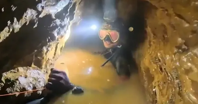 Diver in Laos miner rescue effort: "We have high hopes that they are still alive"