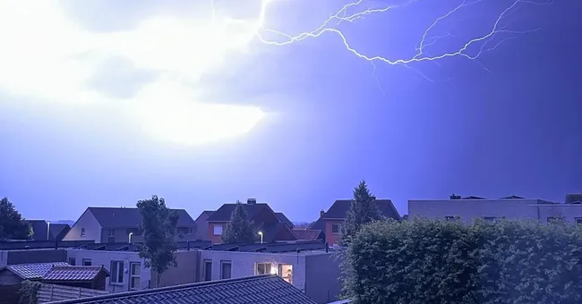 KIJK | Zo trok het onweer door West-Vlaanderen